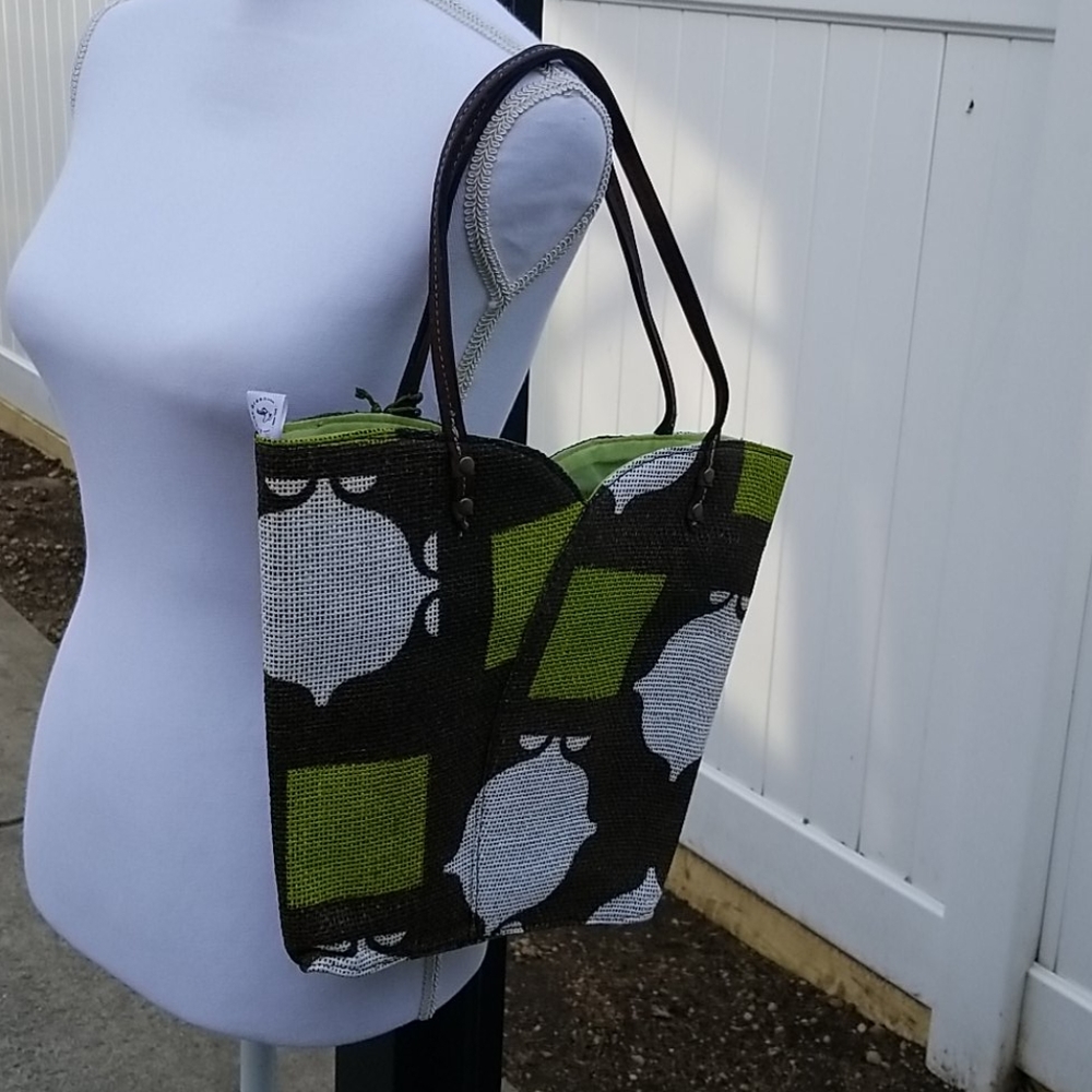 TOTE BAG